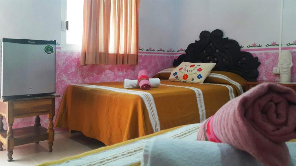 Hotel Hacienda La Catrina 홀박스아일랜드 외부 사진